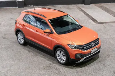 2020 Volkswagen T-Cross TSI LIFE DSG 1.0PT photo 2