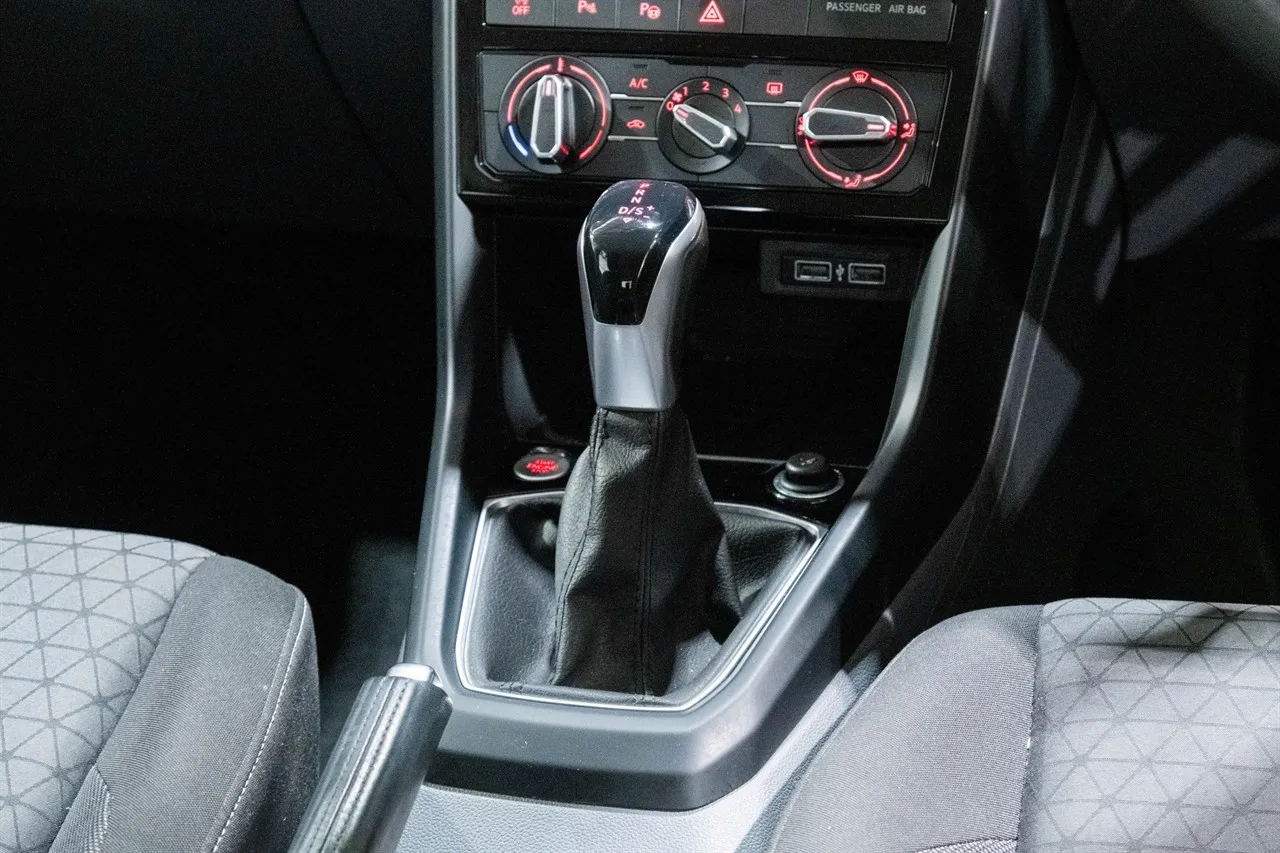 2020 Volkswagen T-Cross TSI LIFE DSG 1.0PT