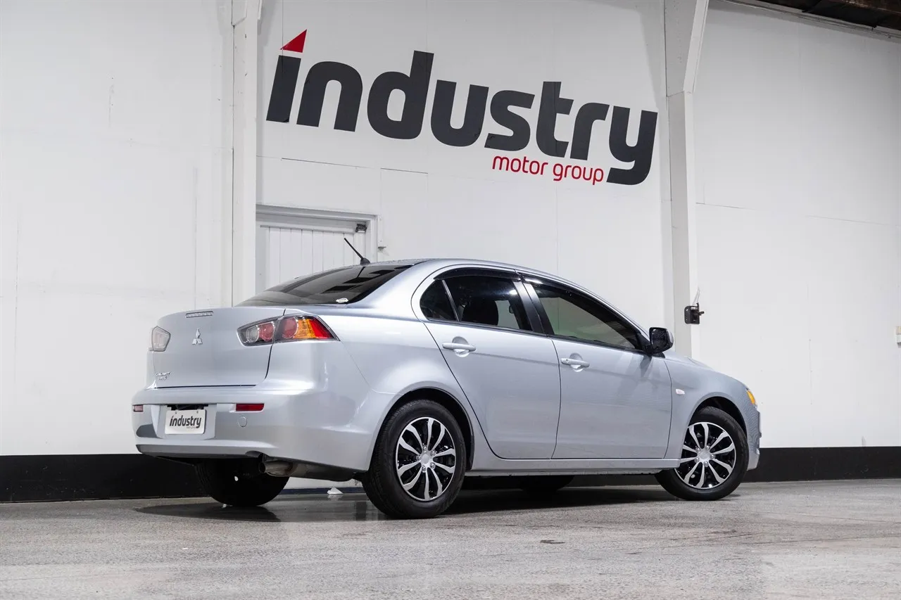 2013 Mitsubishi Galant Fortis Exceed