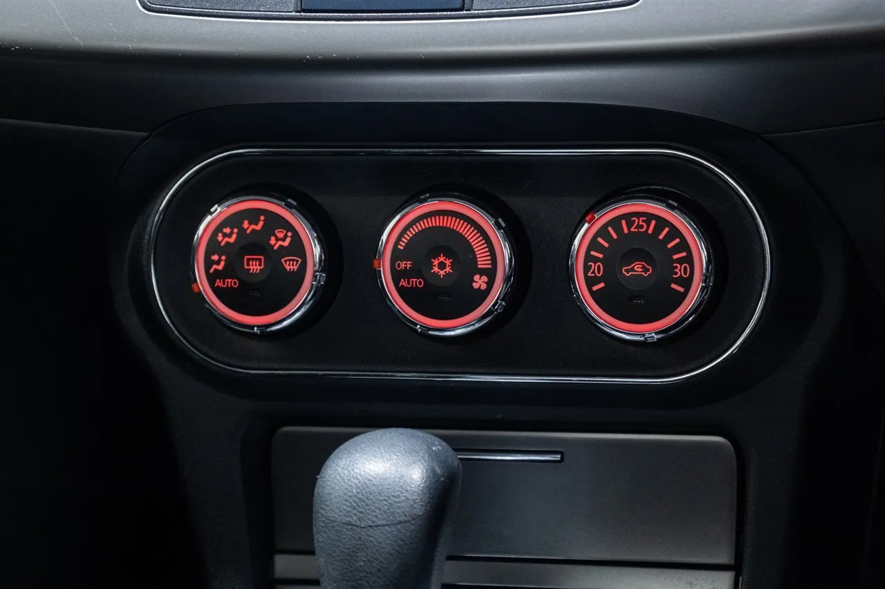 2013 Mitsubishi Galant Fortis Exceed Low Km