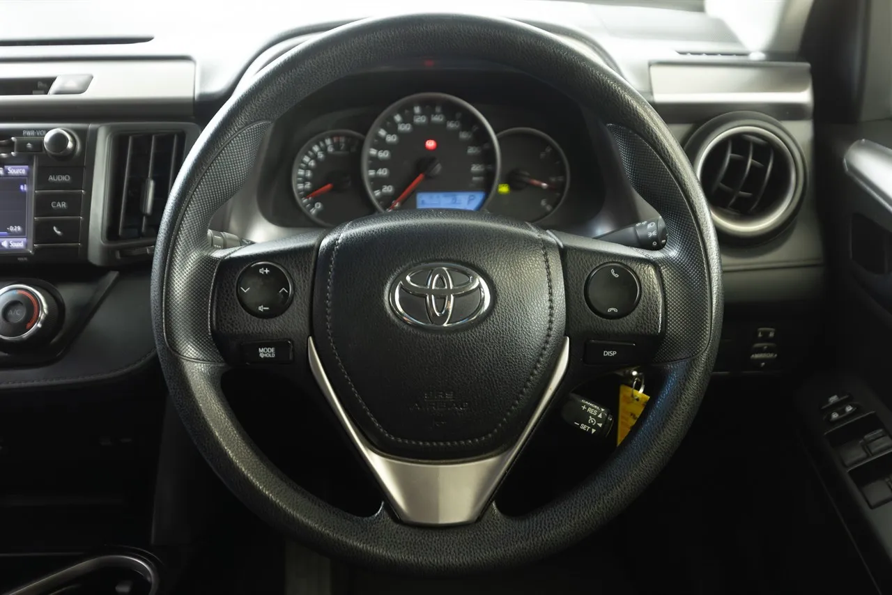 2017 Toyota RAV4 2.5P