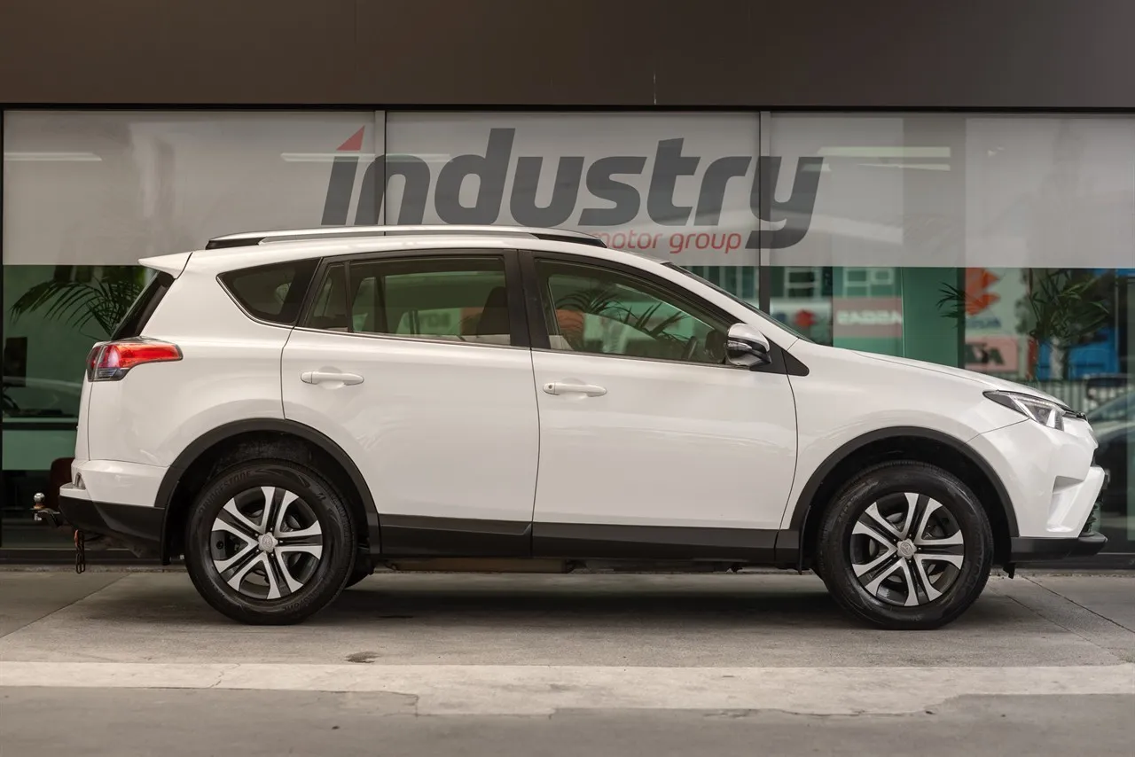 2017 Toyota RAV4 2.5P