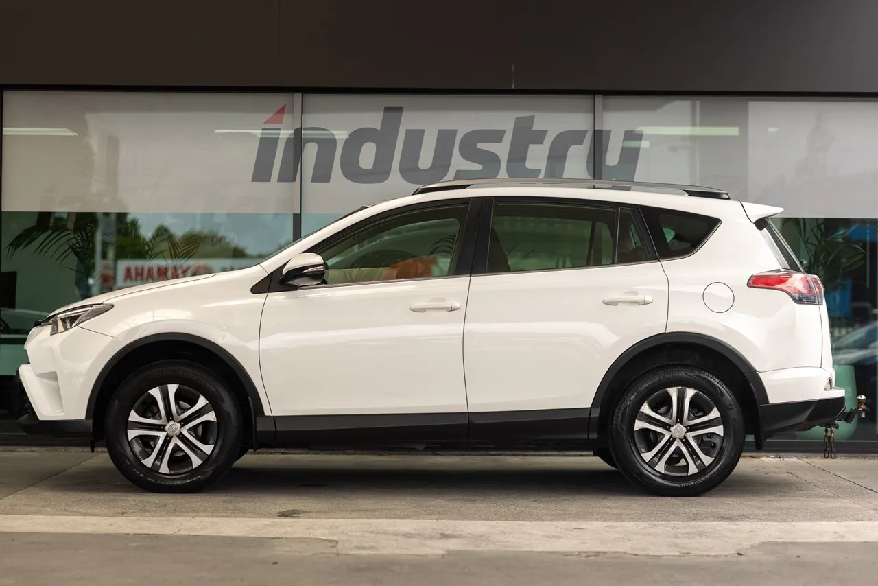 2017 Toyota RAV4 2.5P