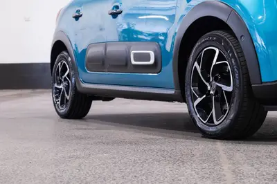 2023 Citroen C3 Shine 1.2PT photo 6