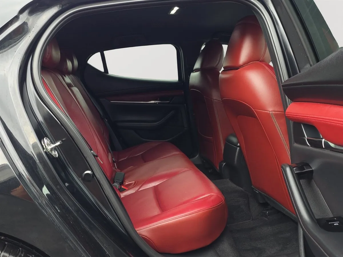 2019 Mazda 3 Cherry Contract Leather Seats, 360 Camera