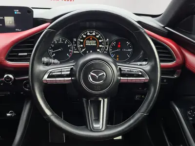2019 Mazda 3 Cherry Contract Leather Seats, 360 Camera photo 18