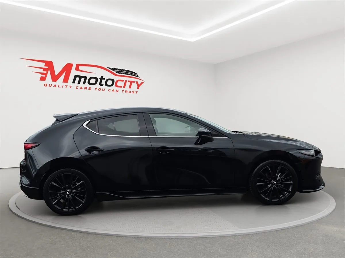 2019 Mazda 3 Cherry Contract Leather Seats, 360 Camera, photo 2 of 20