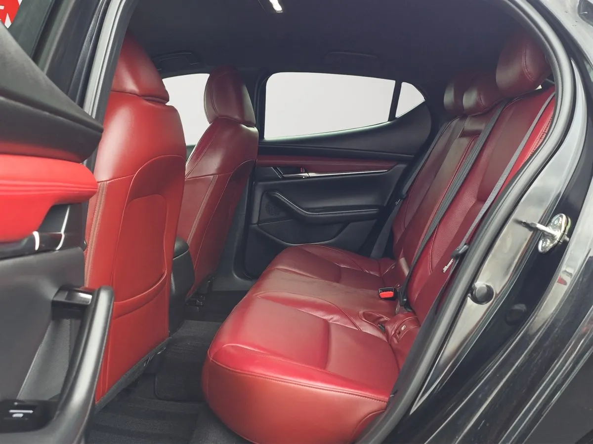 2019 Mazda 3 Cherry Contract Leather Seats, 360 Camera