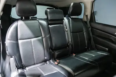 2019 Nissan Pathfinder Ti 4WD 7 Seat NZ New photo 15