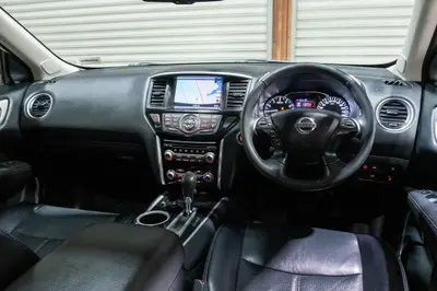 2019 Nissan Pathfinder Ti 4WD 7 Seat NZ New photo 18