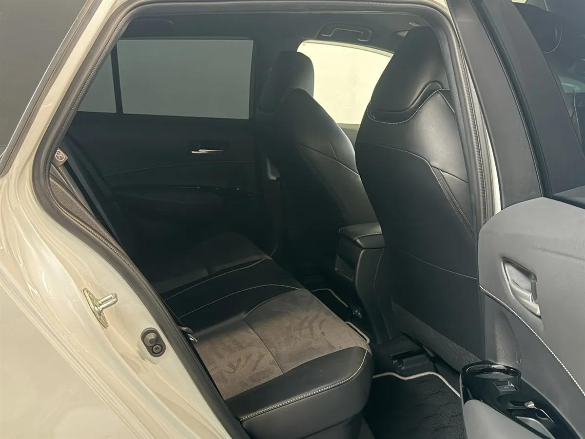 2024 Toyota Corolla Touring WXB Active Sport Hybrid Station, photo 11 of 20
