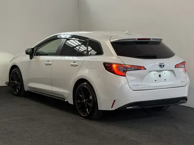 2024 Toyota Corolla Touring WXB Active Sport Hybrid Station photo 4