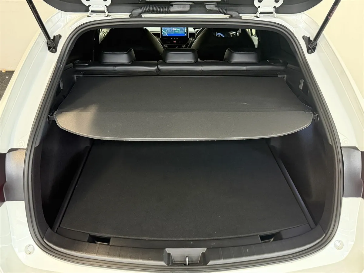 2024 Toyota Corolla Touring WXB Active Sport Hybrid Station, photo 6 of 20