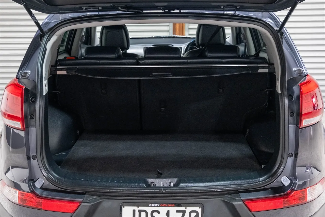 2015 Kia Sportage Limited 2.0P NZ New