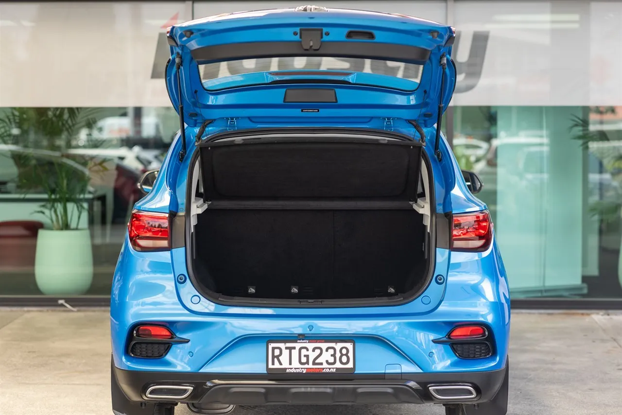 2022 MG ZS ZST Essence