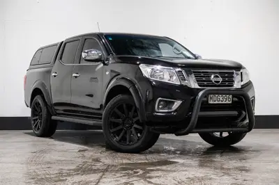 2019 Nissan Navara 2.3D Auto photo 1