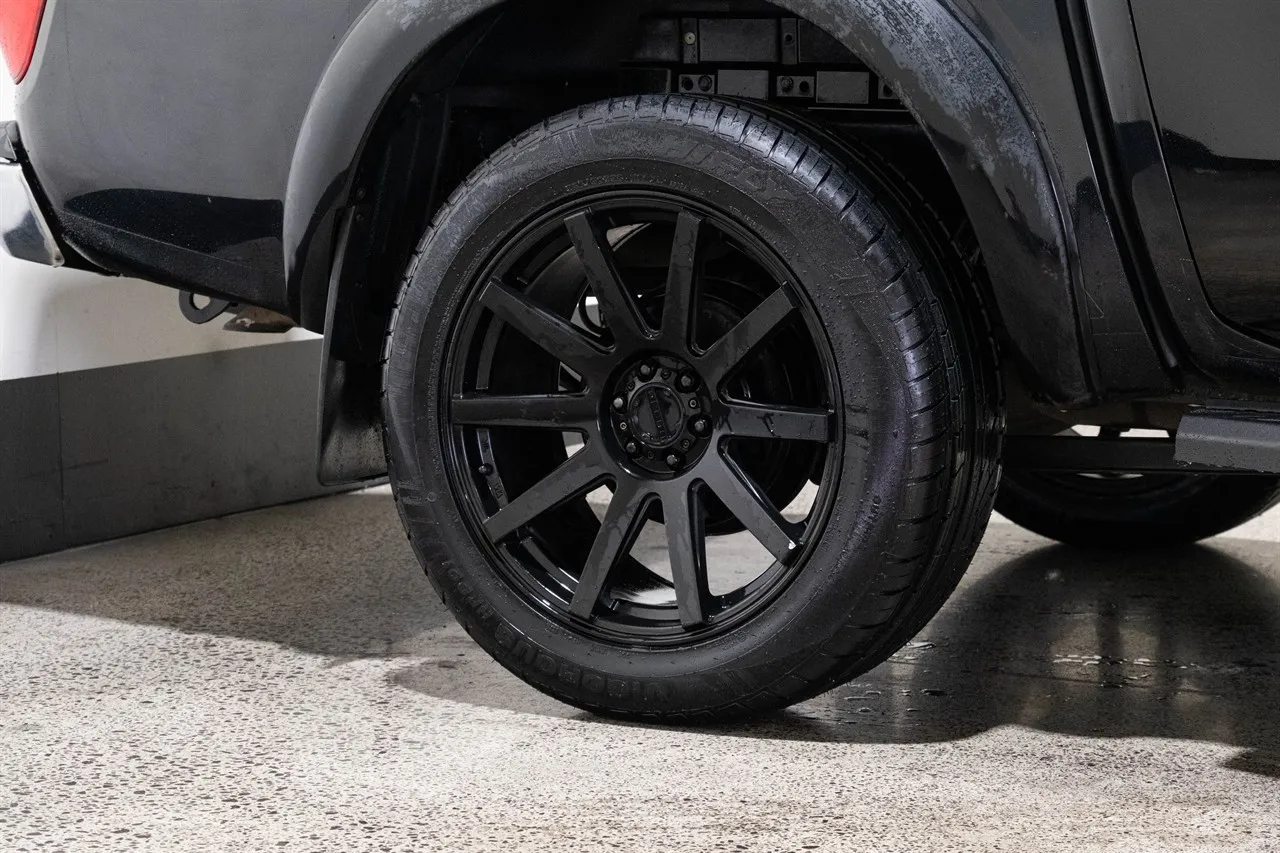 2019 Nissan Navara 2.3D Auto