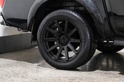 2019 Nissan Navara 2.3D Auto photo 10