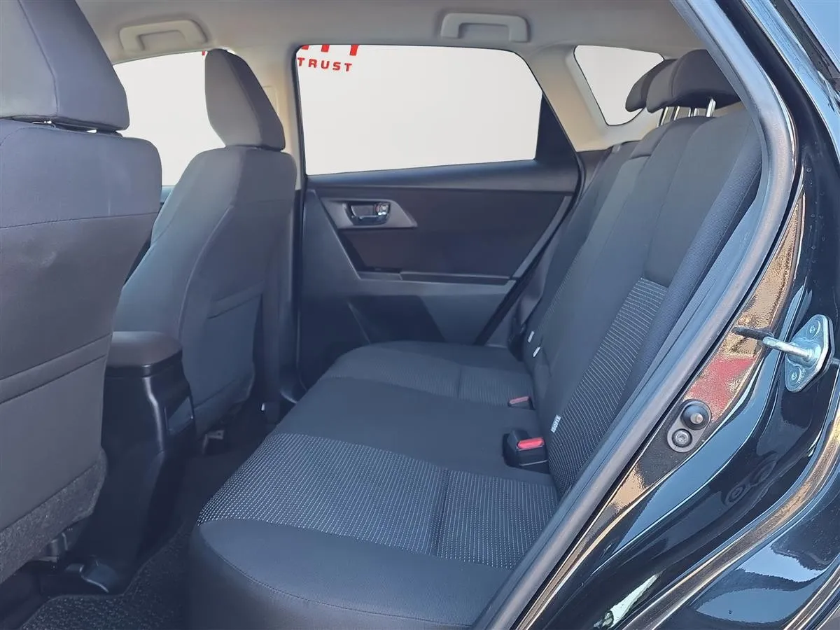 2014 Toyota Auris 1.8G,