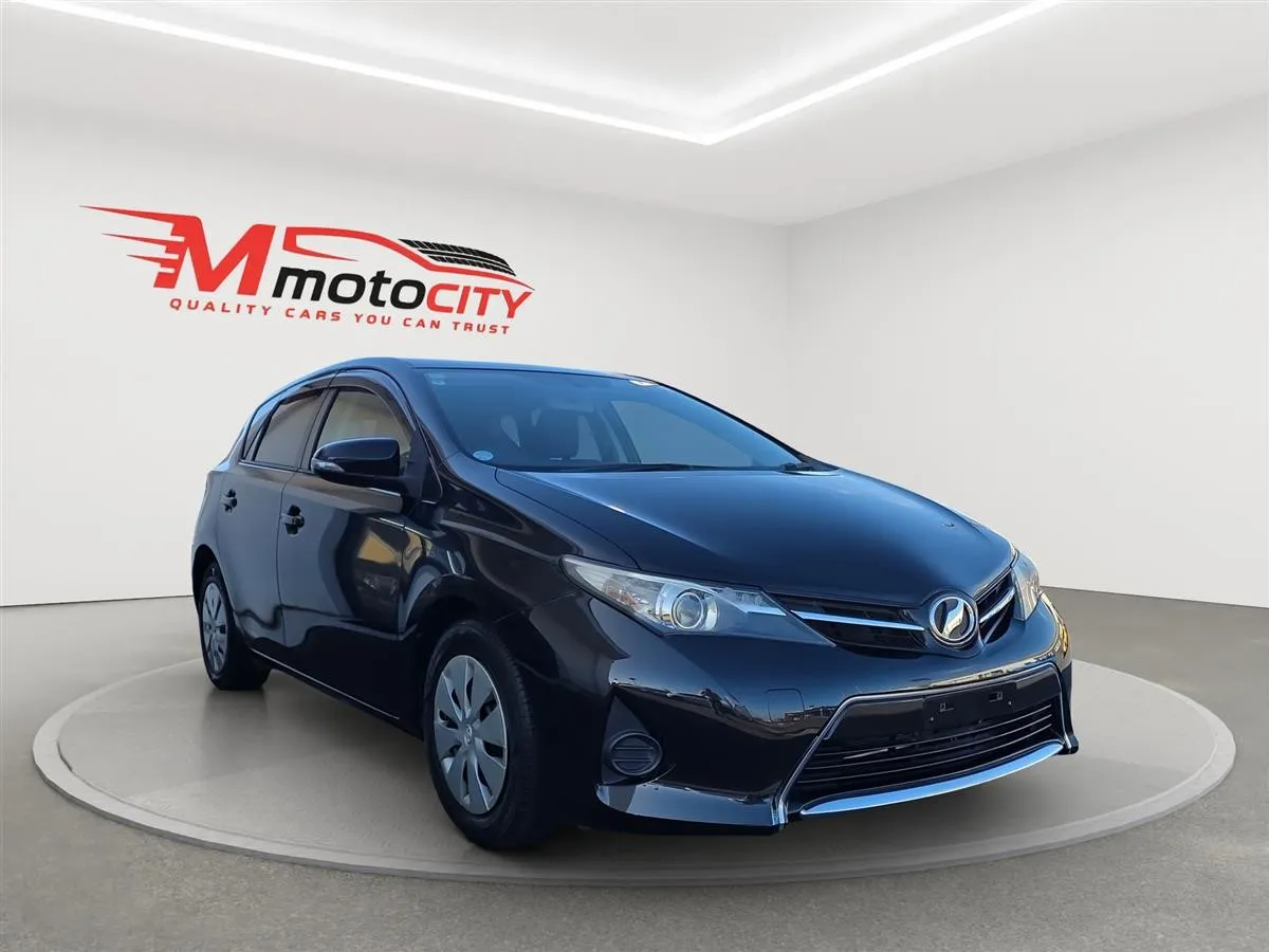 2014 Toyota Auris 1.8G, photo 1 of 20