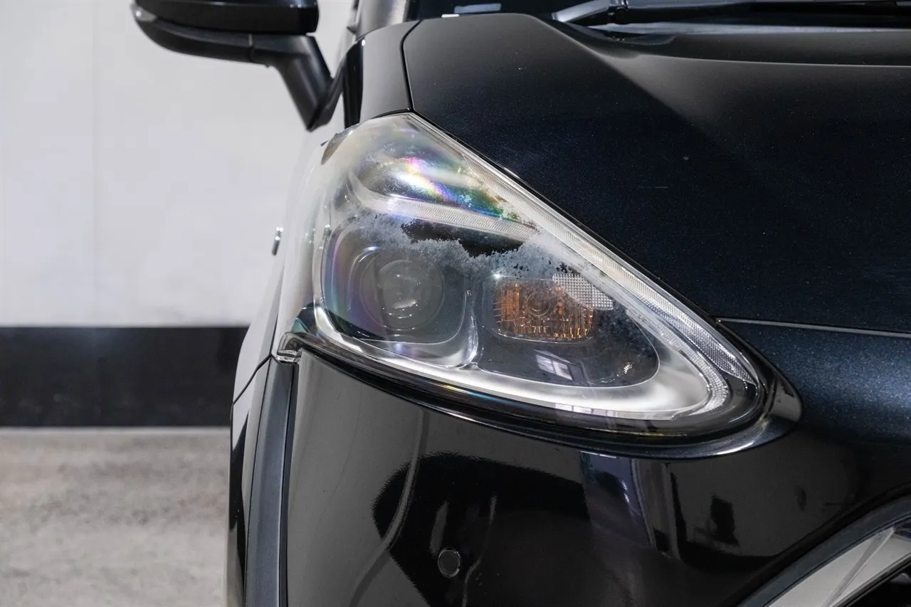 2019 Toyota Sienta Hybrid Funbase G