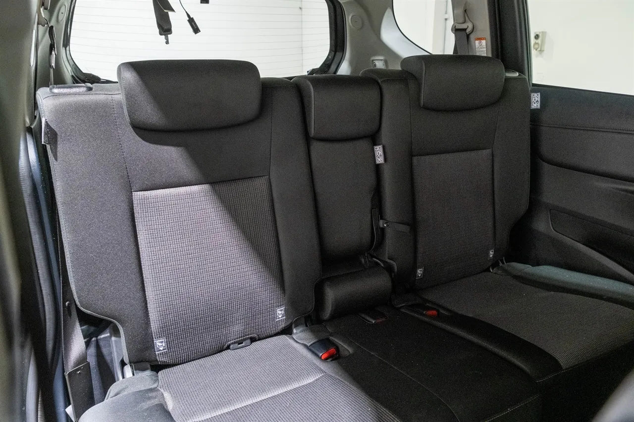2019 Toyota Sienta Hybrid Funbase G