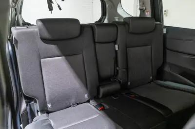 2019 Toyota Sienta Hybrid Funbase G photo 14