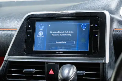 2019 Toyota Sienta Hybrid Funbase G photo 17