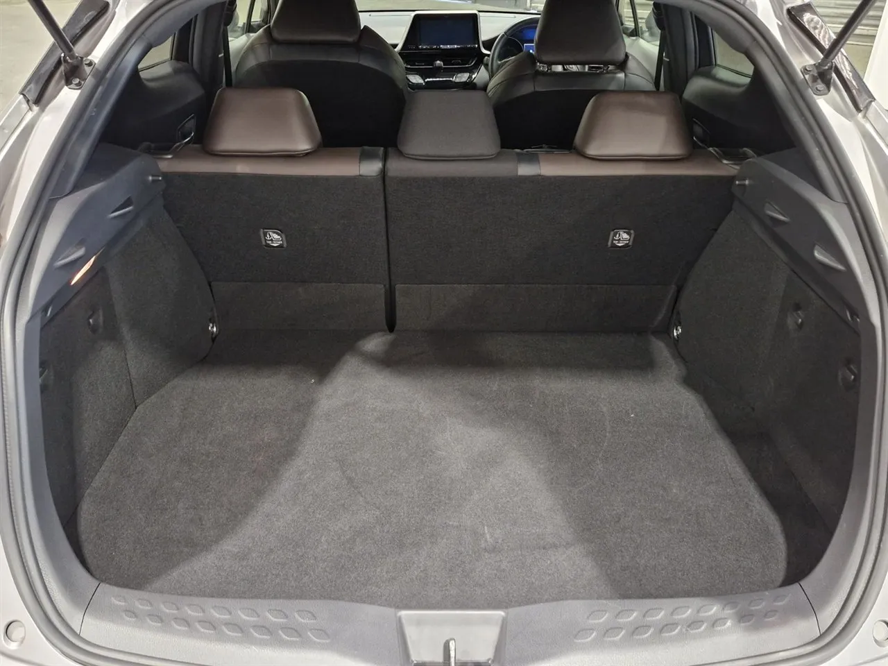 2017 Toyota C-HR Hybrid G-Spec