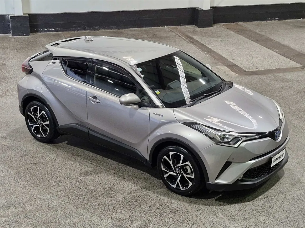 2017 Toyota C-HR Hybrid G-Spec