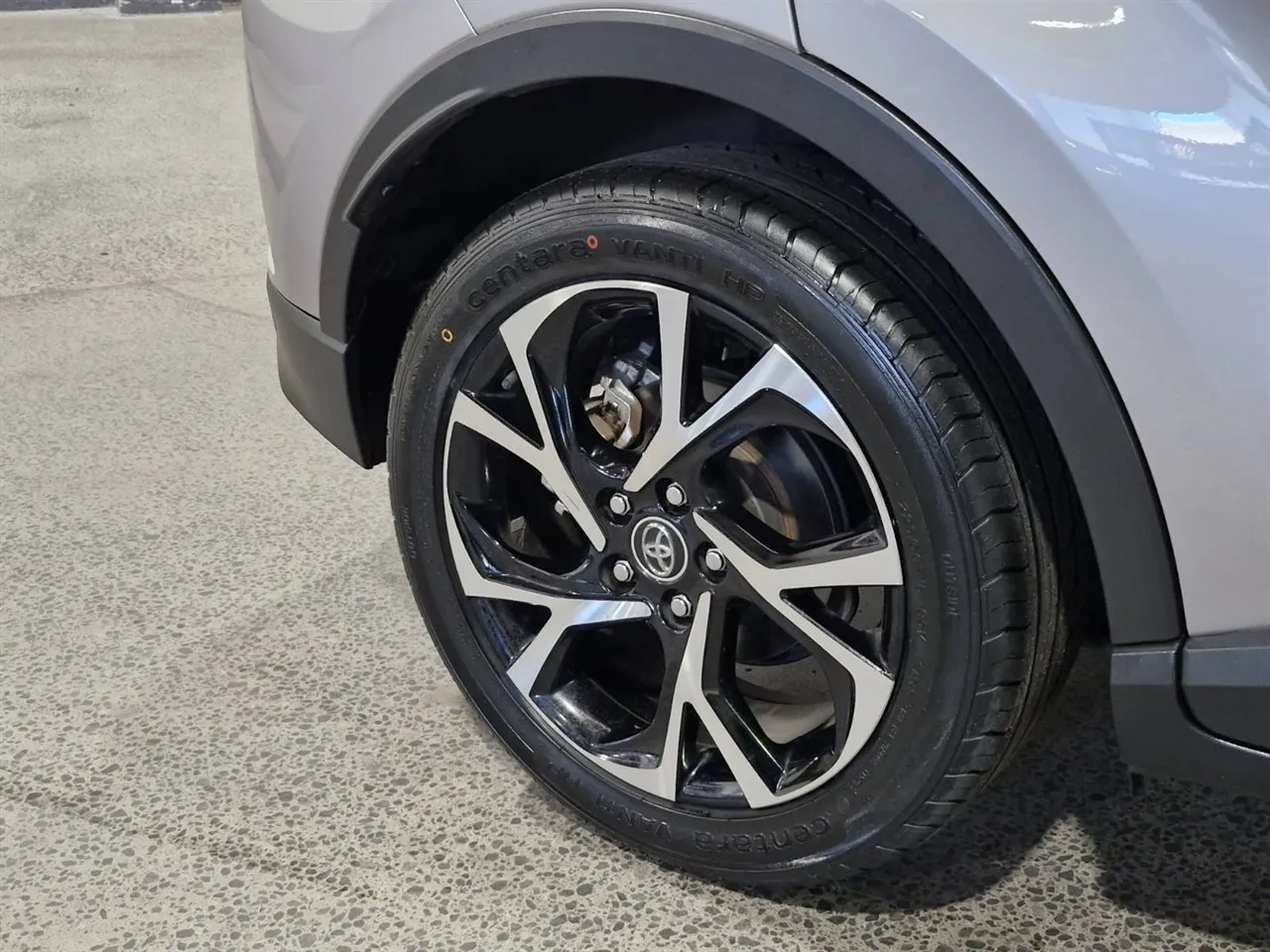 2017 Toyota C-HR Hybrid G-Spec