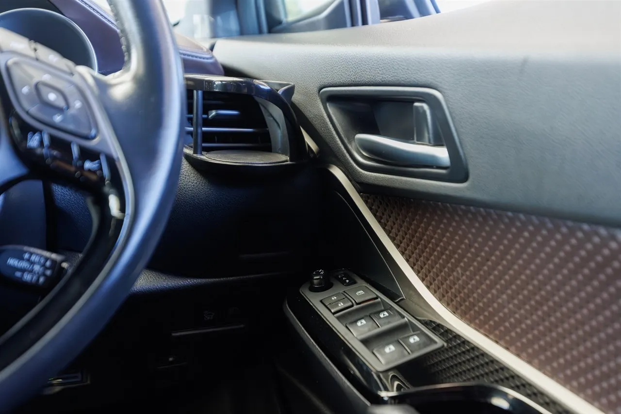 2019 Toyota C-HR Hybrid G-Spec