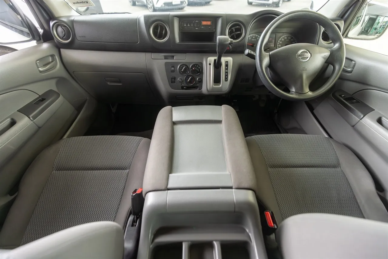 2017 Nissan NV350 Caravan Auto 10 Seat