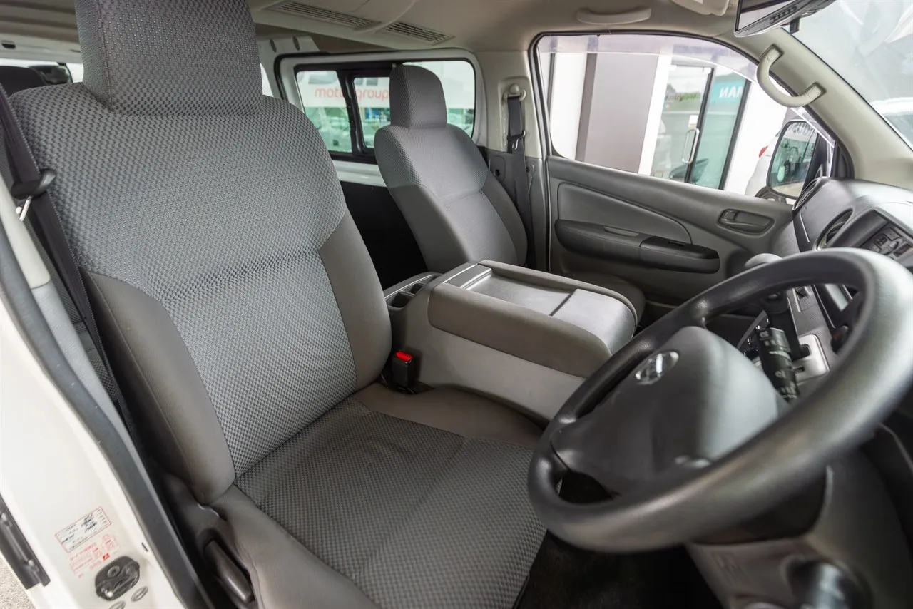 2017 Nissan NV350 Caravan Auto 10 Seat
