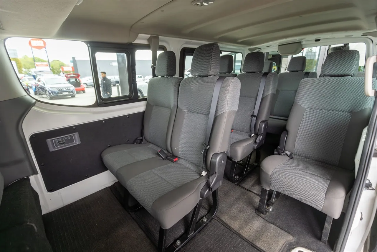 2017 Nissan NV350 Caravan Auto 10 Seat