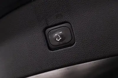2020 Ford Everest SPORT 2.0D/4WD/10AT photo 11