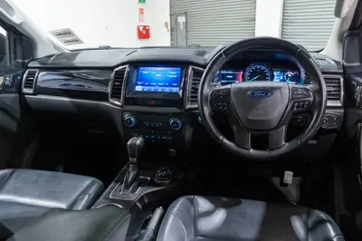 2020 Ford Everest SPORT 2.0D/4WD/10AT photo 16