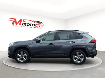 2019 Toyota RAV4 HYBRID, G PAck, Leather Heated Seats with heated Steering RV/ photo 6