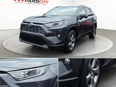 2019 Toyota RAV4 HYBRID, G PAck, Leather Heated Seats with heated Steering RV/ photo 11