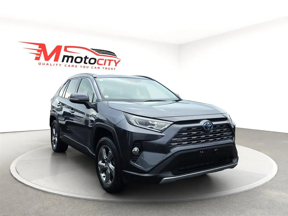 2019 Toyota RAV4 HYBRID, G PAck, Leather Heated Seats with heated Steering RV/
