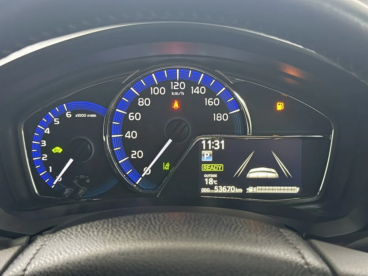 2015 Toyota Corolla Axio G Push Start TSS