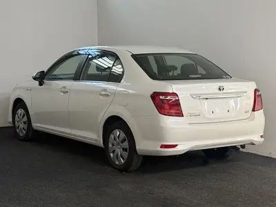 2015 Toyota Corolla Axio G Push Start TSS photo 4